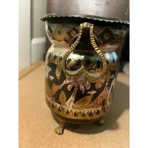 Vintage Rare Hand Crafted Tunisian Copper Brass Camel Ice Bucket - Picture 4 of 8